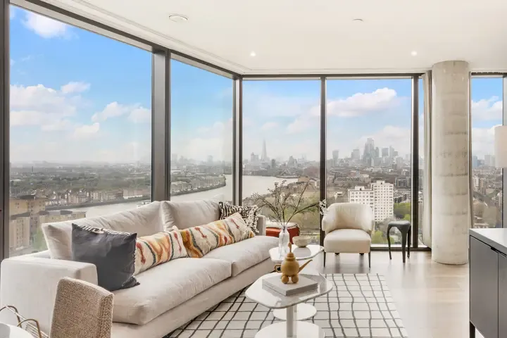 First Residents Move in at Vetro
